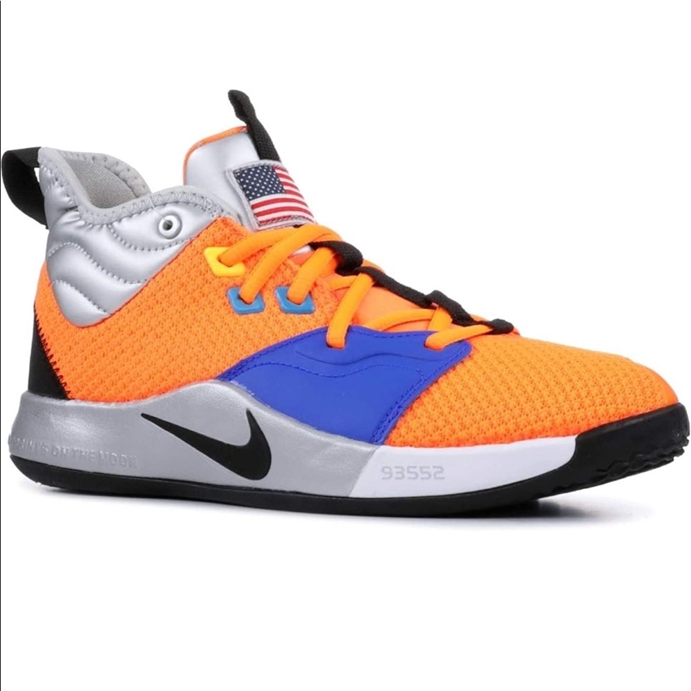NIB Nike Paul George 3 NASA sneakers